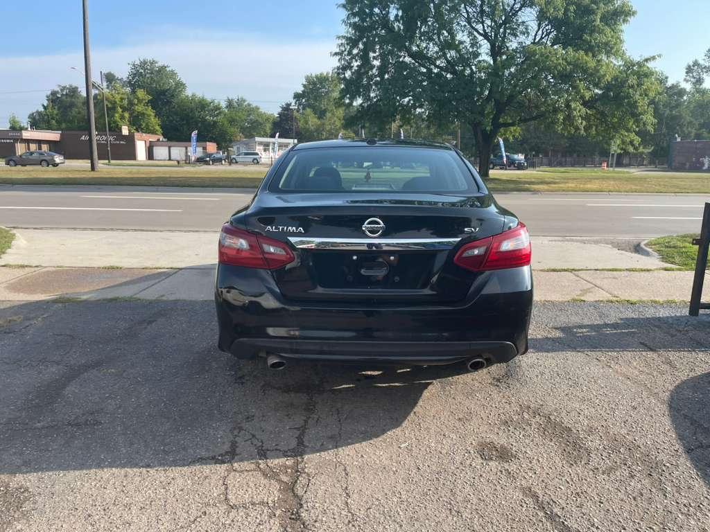 Nissan Altima 2.5 SV 2018