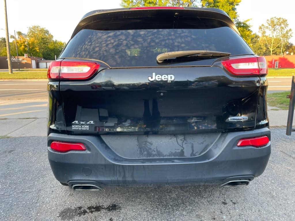 Jeep Cherokee Latitude 4WD 2017
