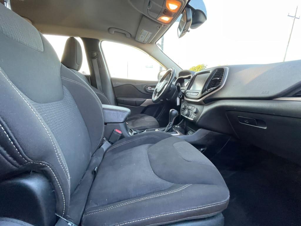 Jeep Cherokee Latitude 4WD 2017