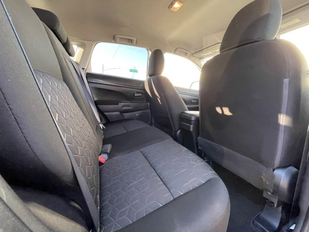 Mitsubishi Outlander Sport 2.0 ES CVT 2021