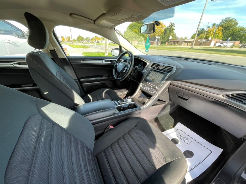 Ford Fusion SE 2018