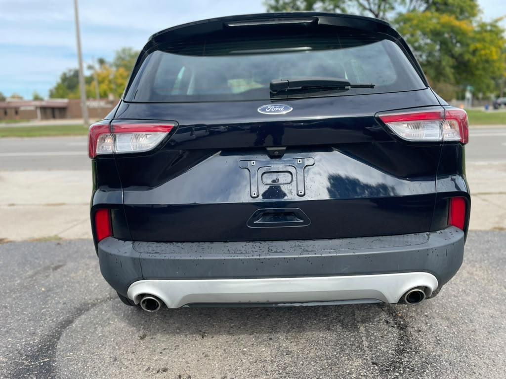 Ford Escape S 2021