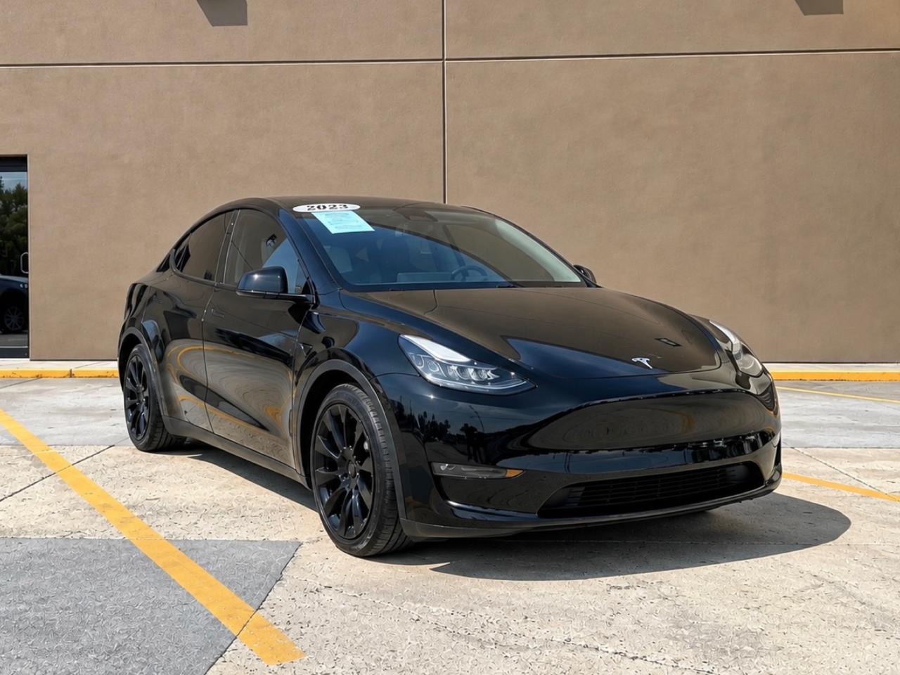2023 Tesla Model Y Long Range AWD