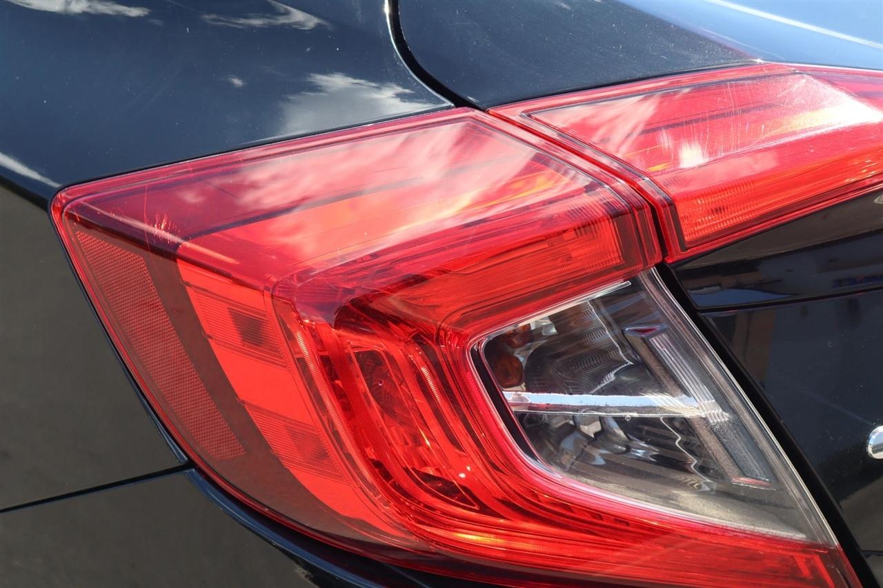 Honda Civic LX Sedan CVT 2016