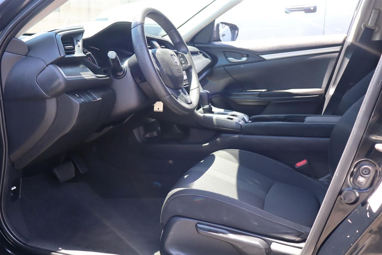 Honda Civic LX Sedan CVT 2016