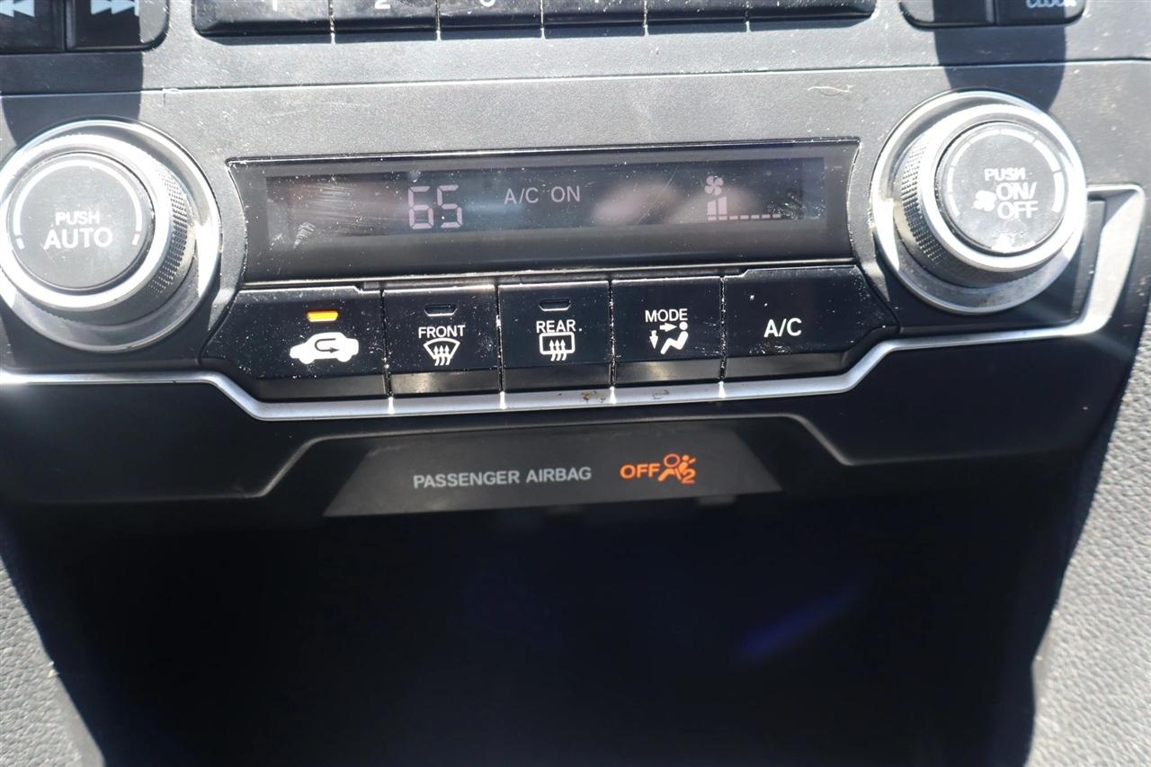 Honda Civic LX Sedan CVT 2016