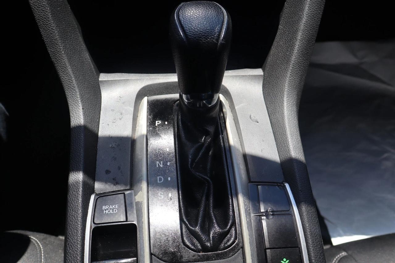 Honda Civic LX Sedan CVT 2016
