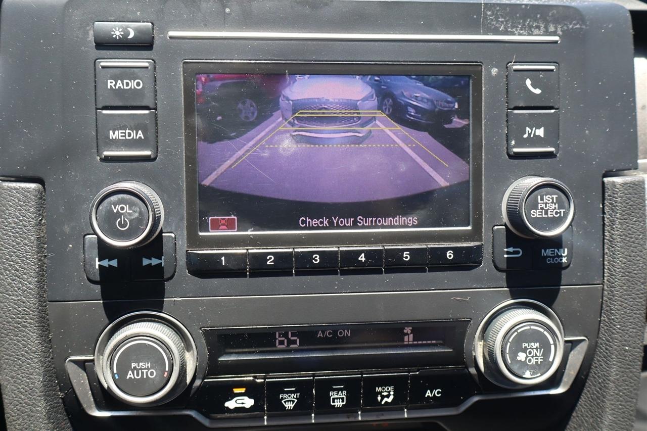 Honda Civic LX Sedan CVT 2016