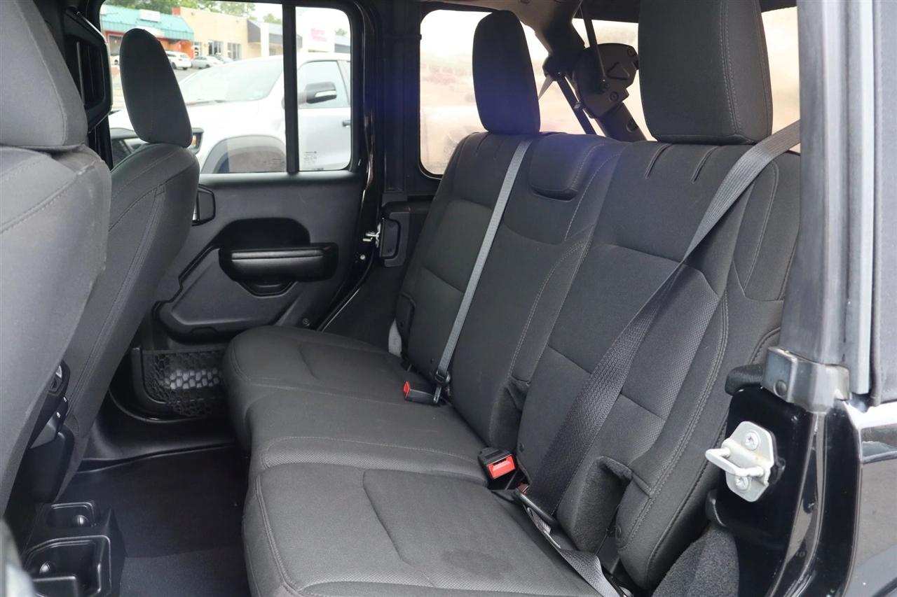 Jeep Wrangler Unlimited Sport 2018