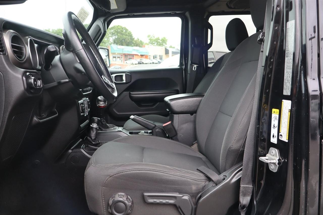 Jeep Wrangler Unlimited Sport 2018
