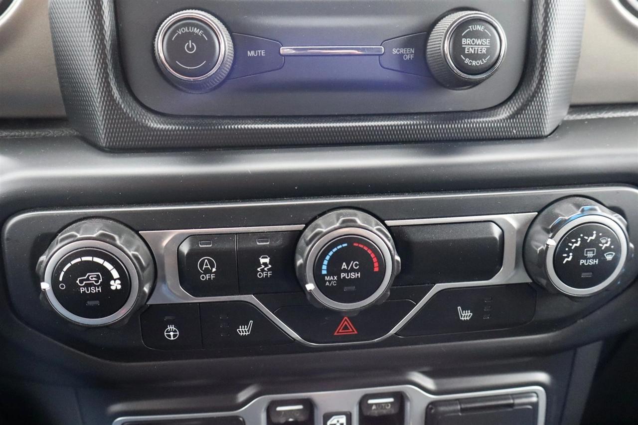 Jeep Wrangler Unlimited Sport 2018