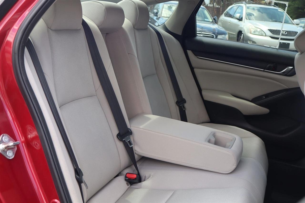 Honda Accord LX CVT 2018