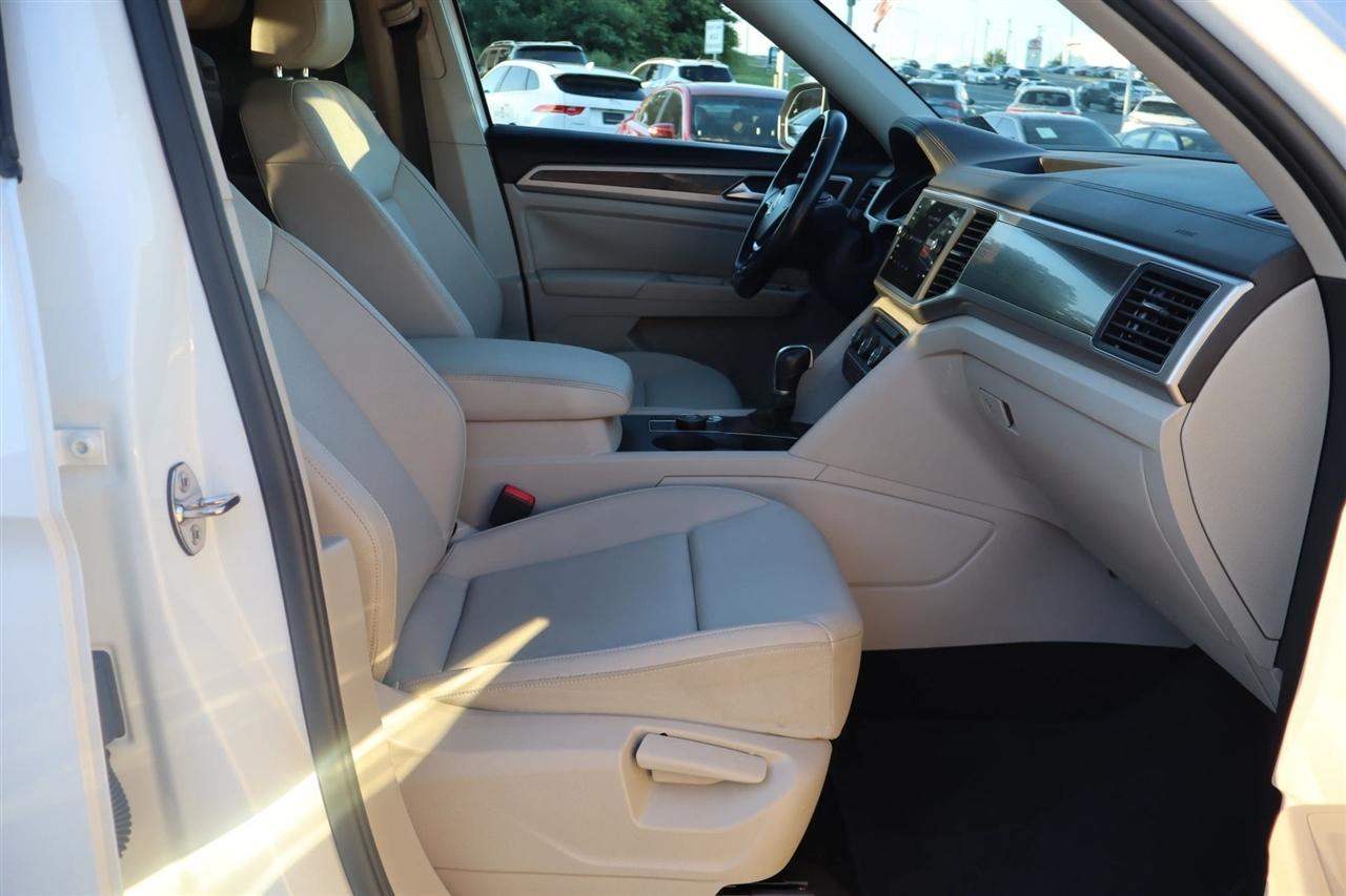 Volkswagen Atlas V6 SE w/Technology R-Line 4MOTION 2019