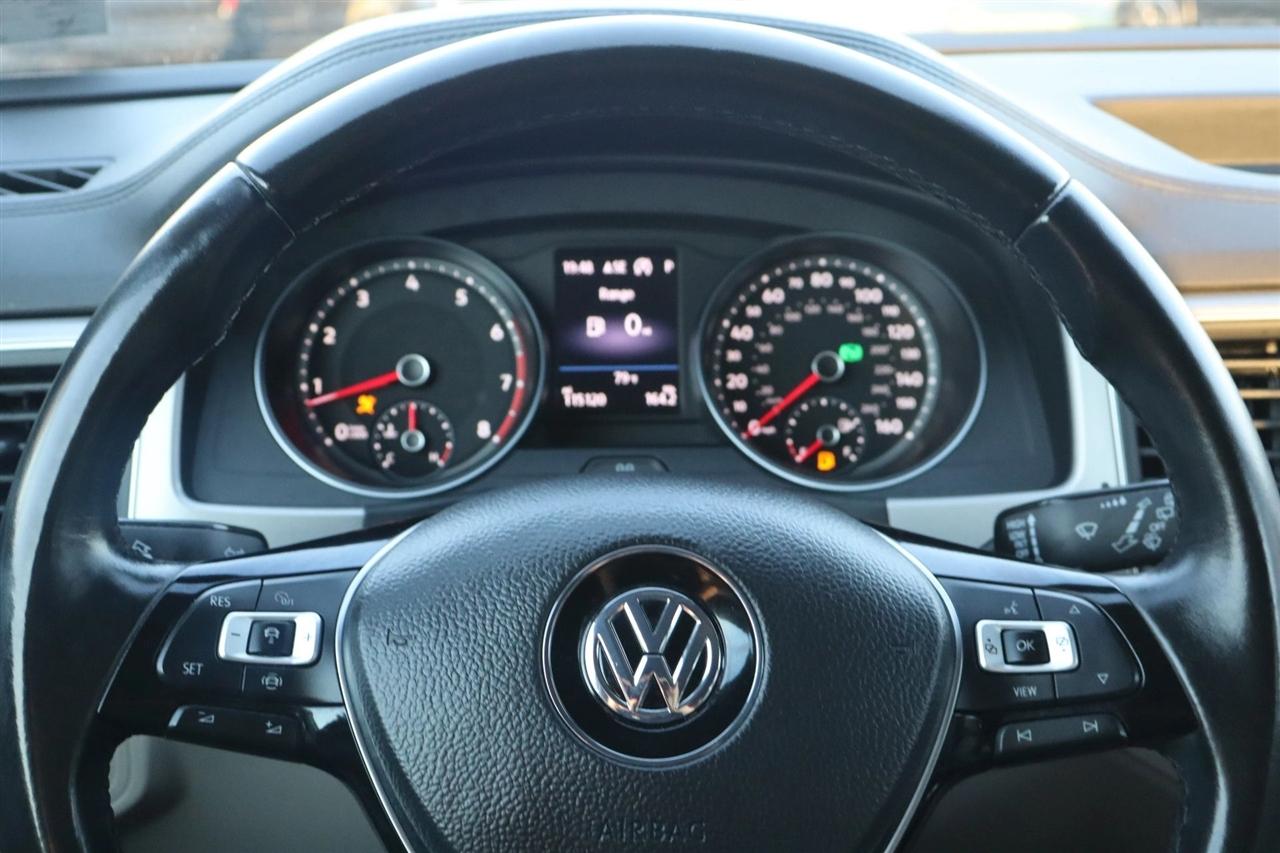 Volkswagen Atlas V6 SE w/Technology R-Line 4MOTION 2019