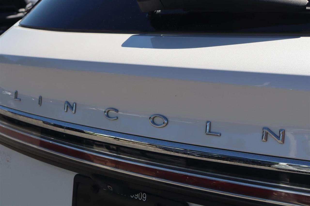 Lincoln Nautilus Reserve AWD 2019