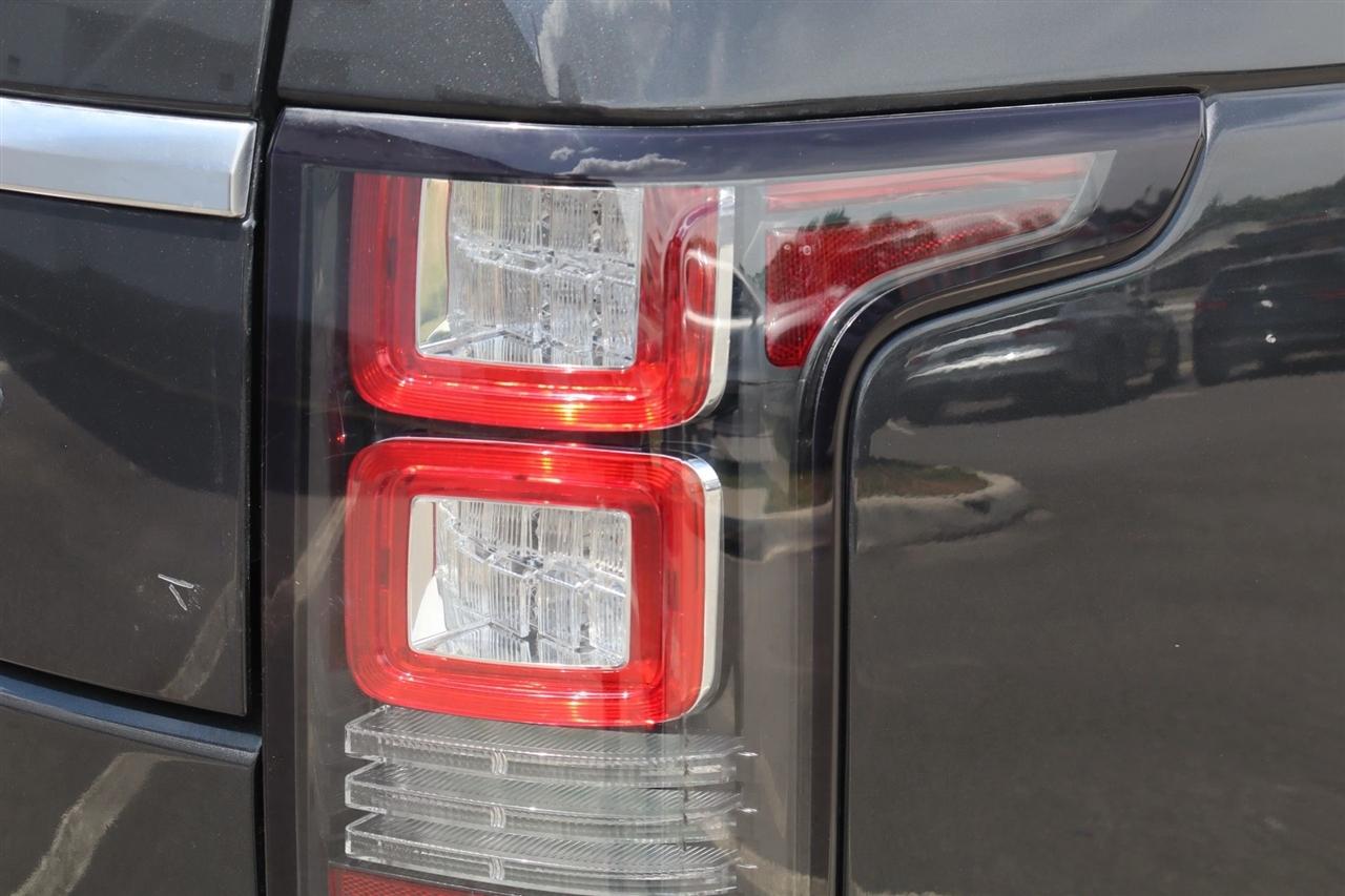 Land Rover Range Rover Supercharged LWB 2016