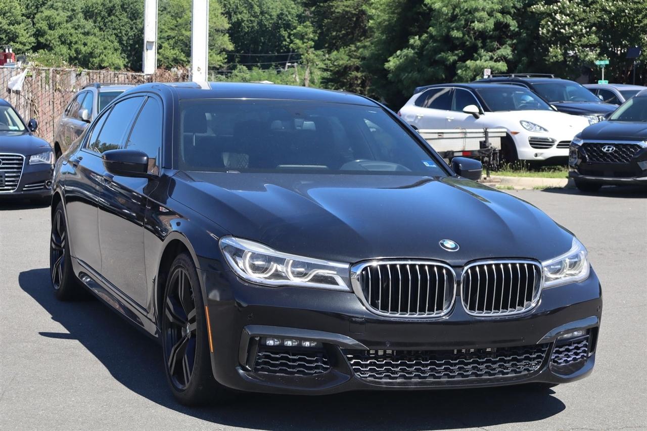 BMW 7-Series 750i 2018
