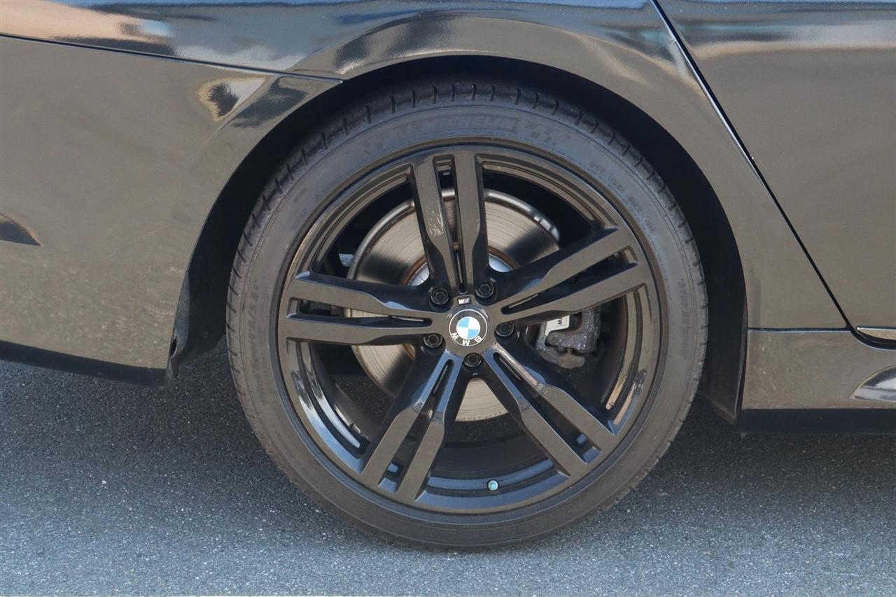 BMW 7-Series 750i 2018