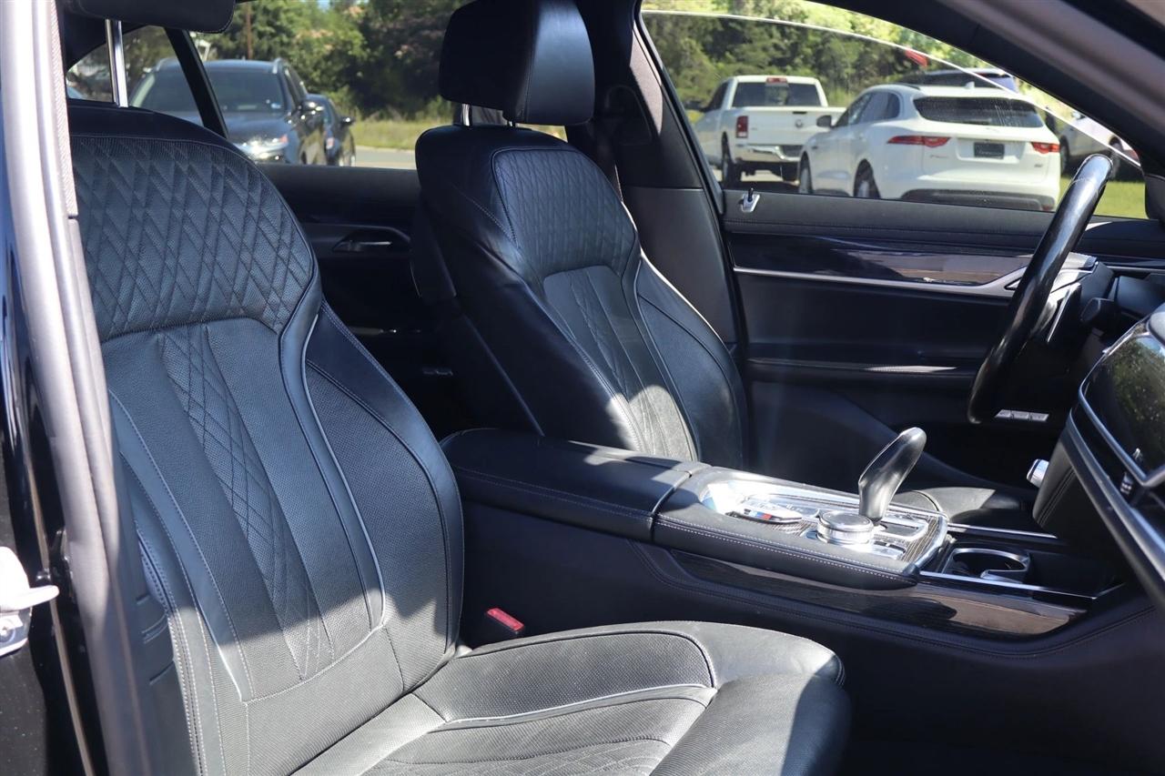 BMW 7-Series 750i 2018