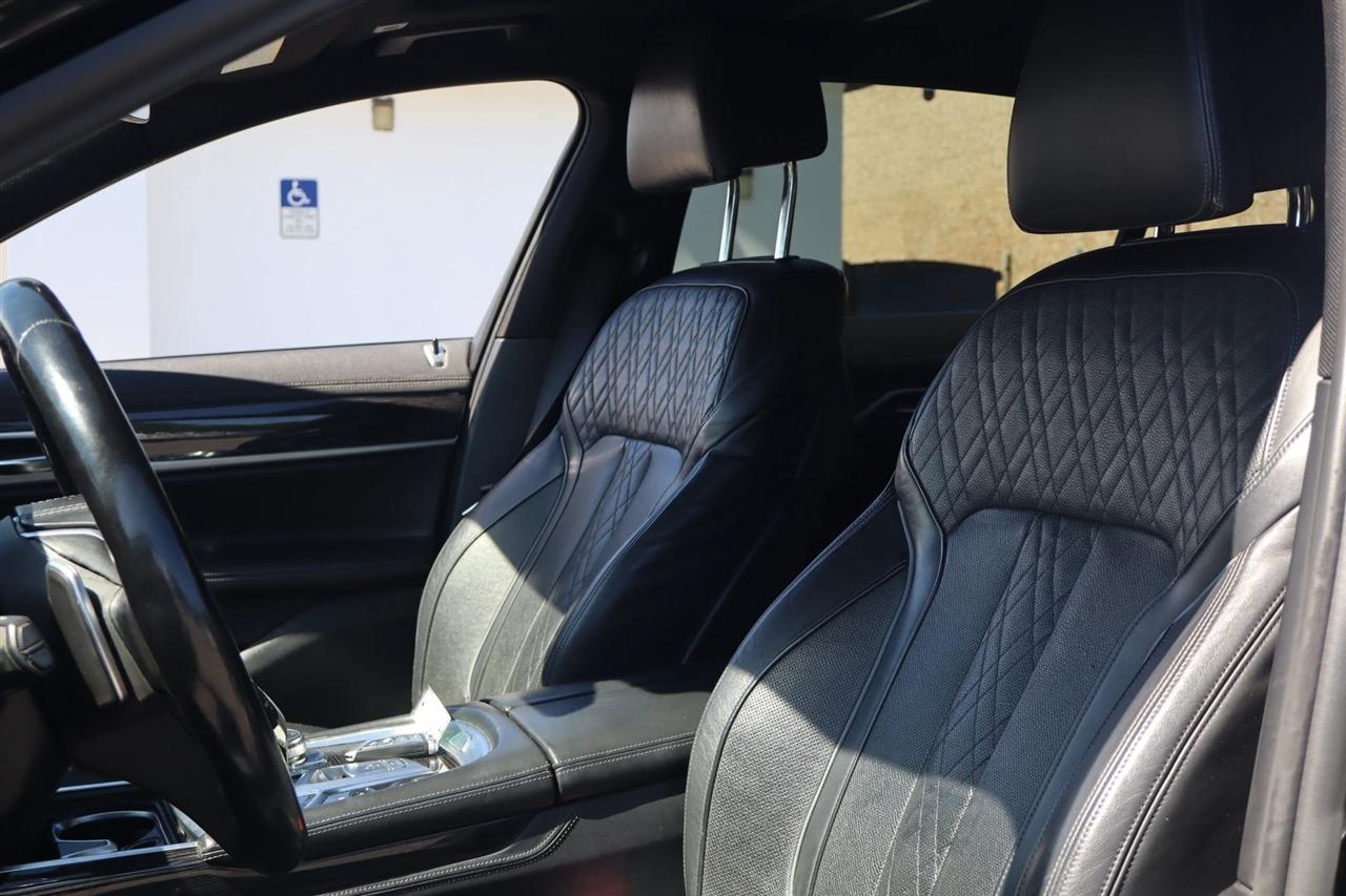 BMW 7-Series 750i 2018
