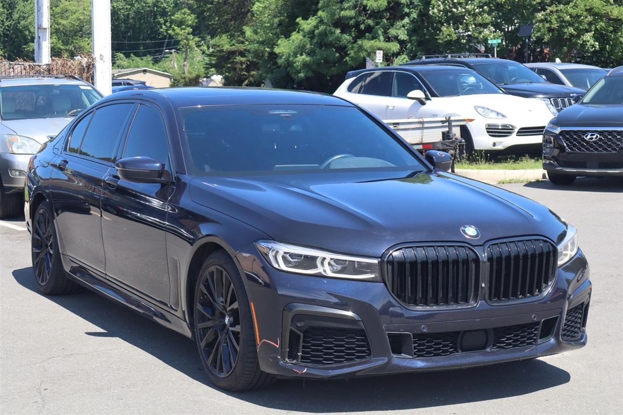 BMW 7-Series 740i 2021