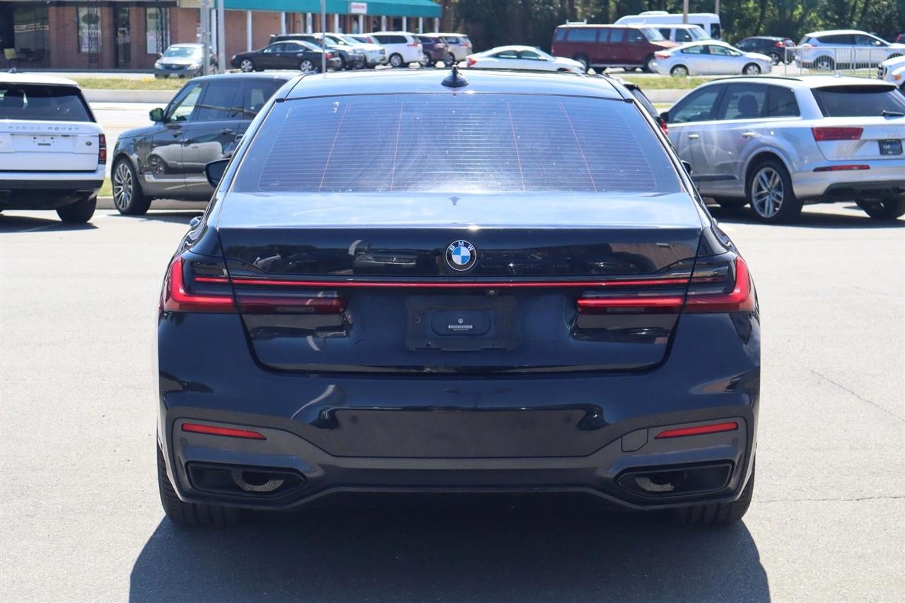 BMW 7-Series 740i 2021