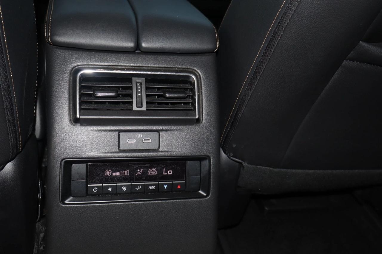 Mazda CX-90 Preferred Plus 2024