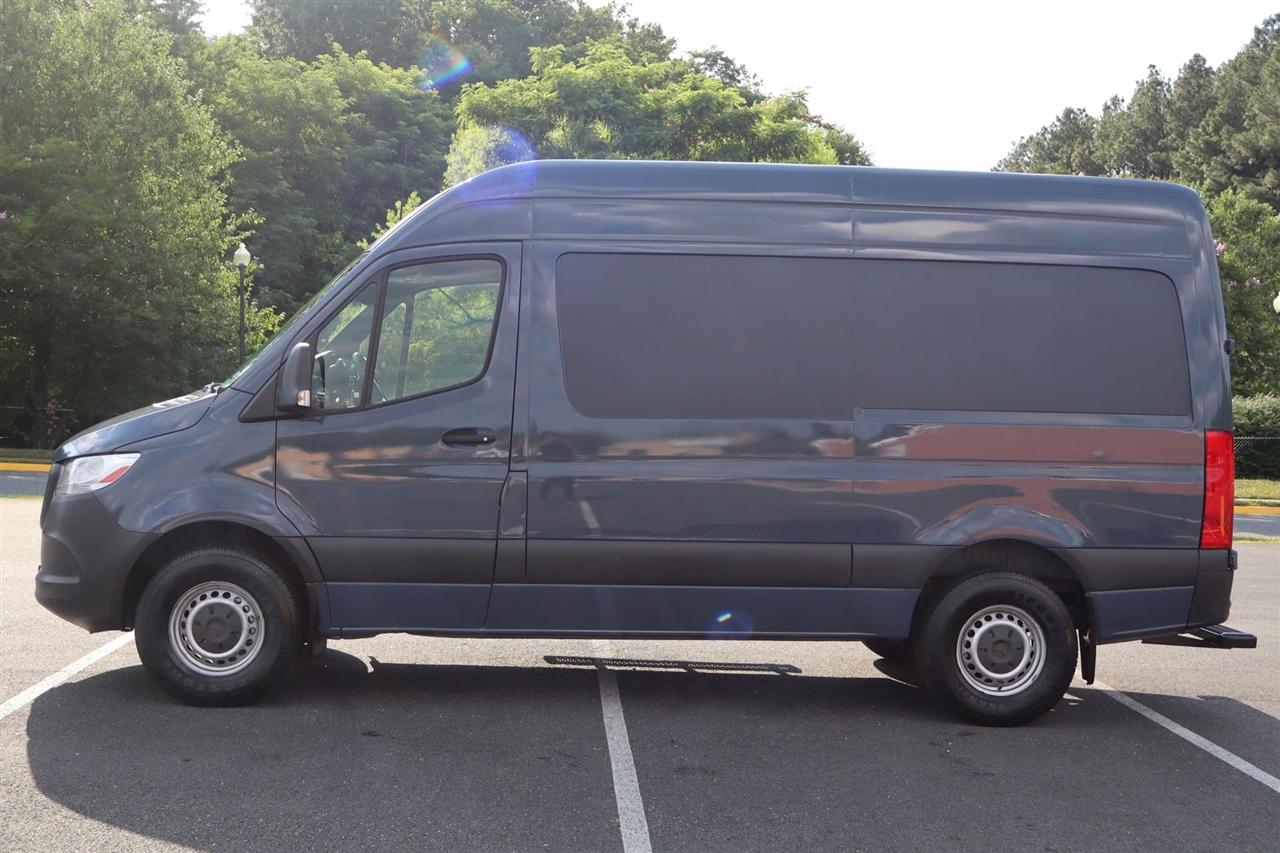 Mercedes-Benz Sprinter 3500 Wagon 144-in. WB 2019