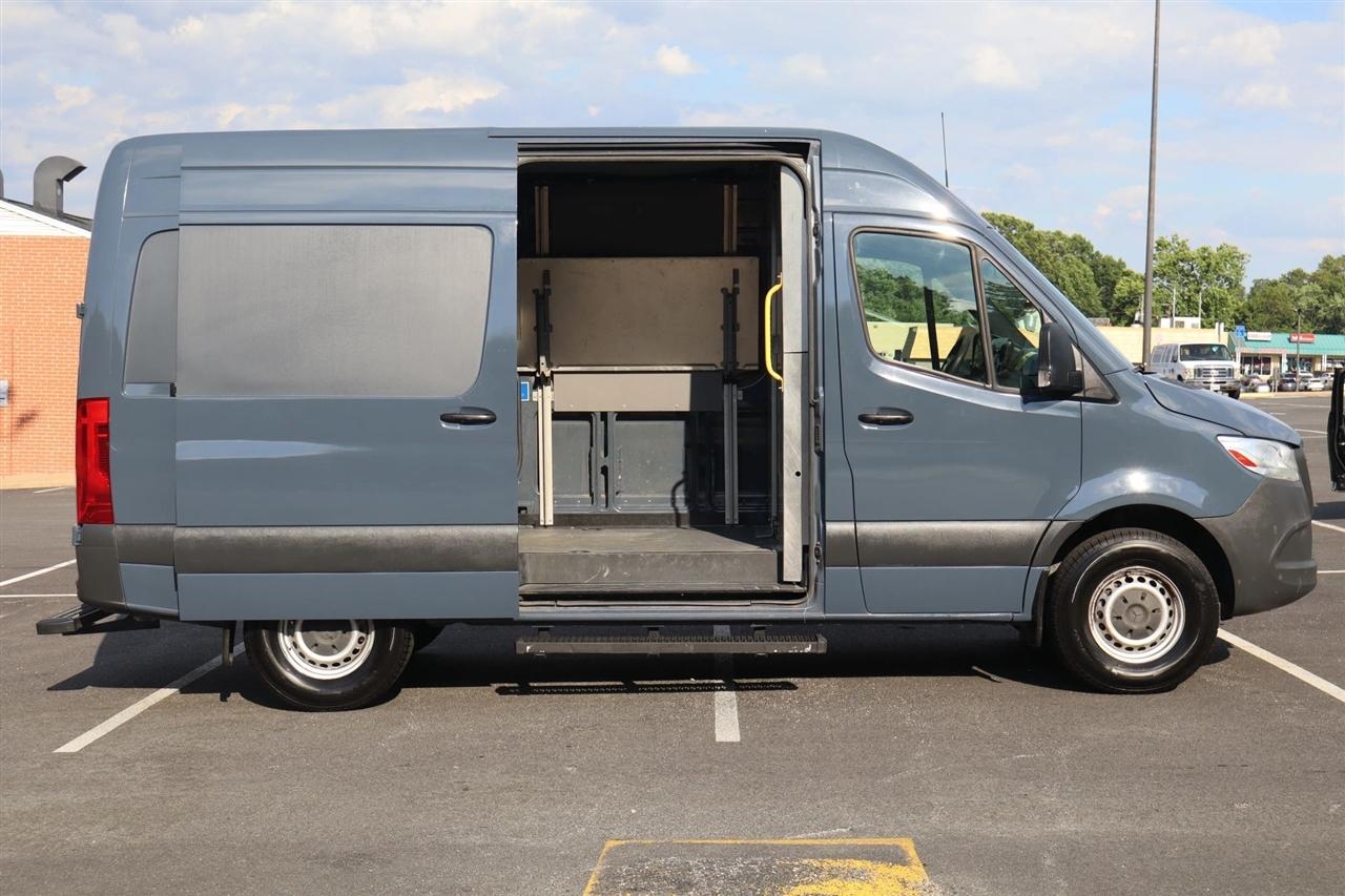 Mercedes-Benz Sprinter 3500 Wagon 144-in. WB 2019
