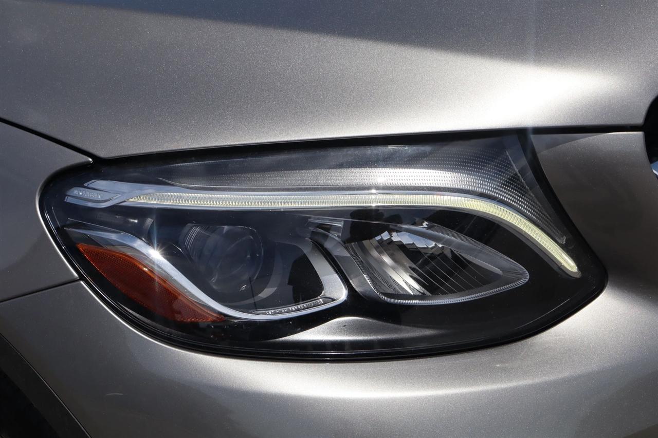 Mercedes-Benz GLC-Class GLC300 4MATIC 2019
