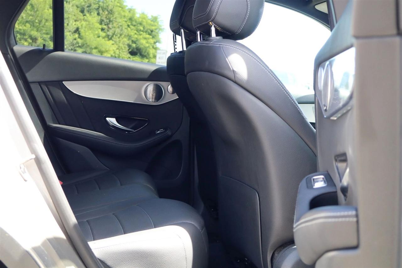 Mercedes-Benz GLC-Class GLC300 4MATIC 2019