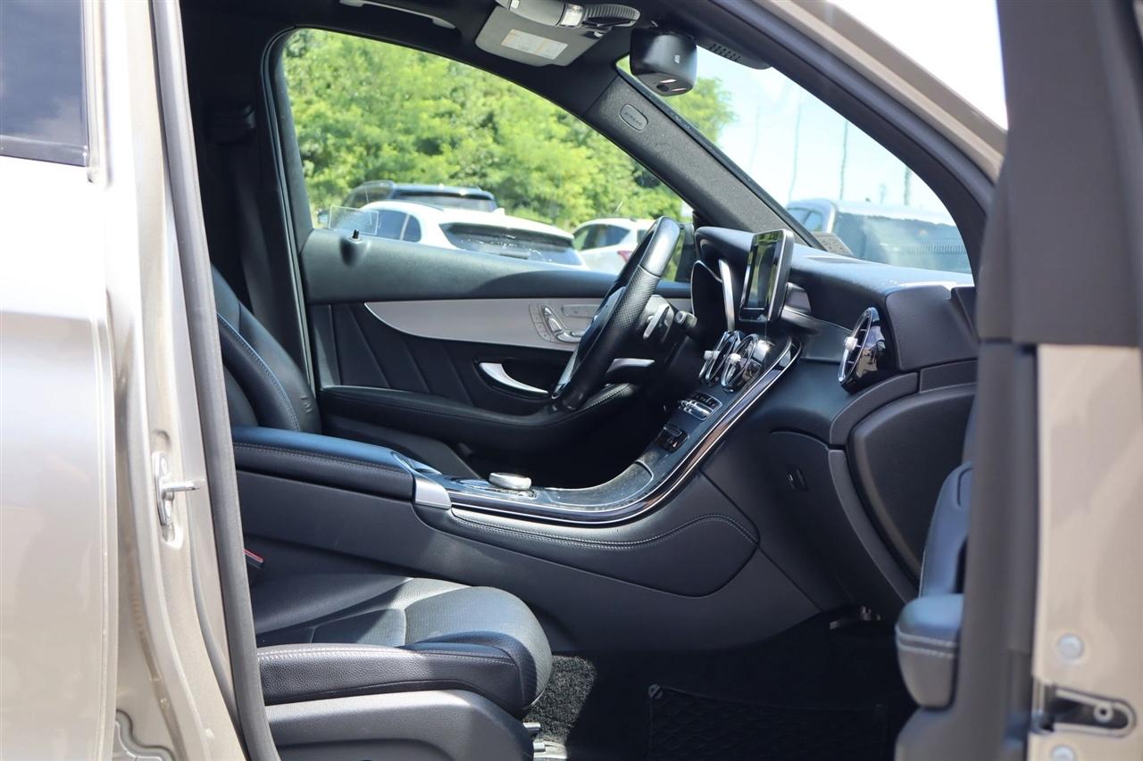 Mercedes-Benz GLC-Class GLC300 4MATIC 2019