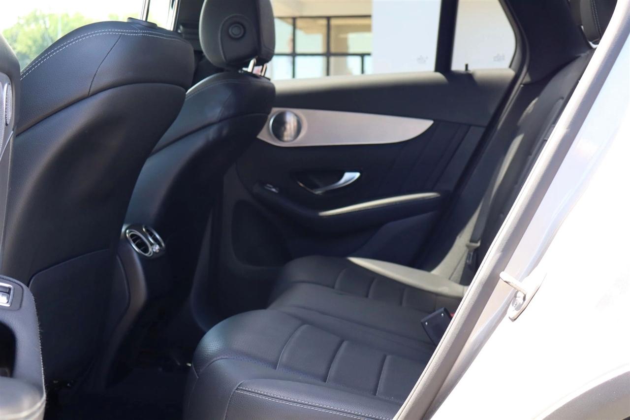 Mercedes-Benz GLC-Class GLC300 4MATIC 2019