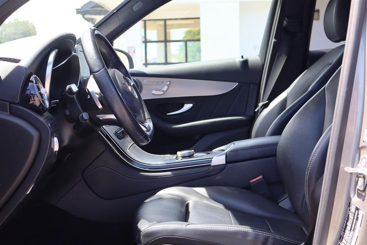 Mercedes-Benz GLC-Class GLC300 4MATIC 2019