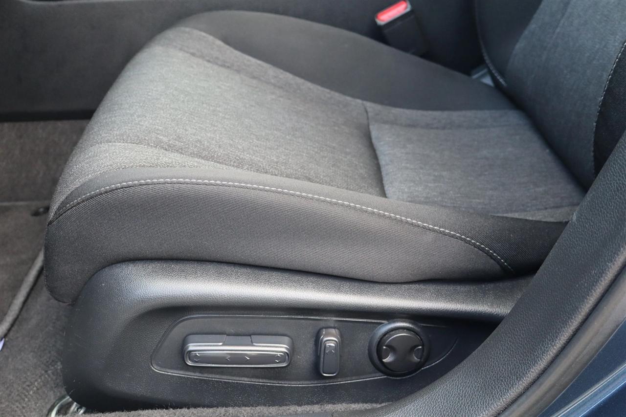 Honda Accord 4dr Sedan Auto EX w/Leather 2024