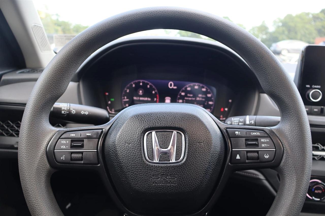 Honda Accord 4dr Sedan Auto EX w/Leather 2024
