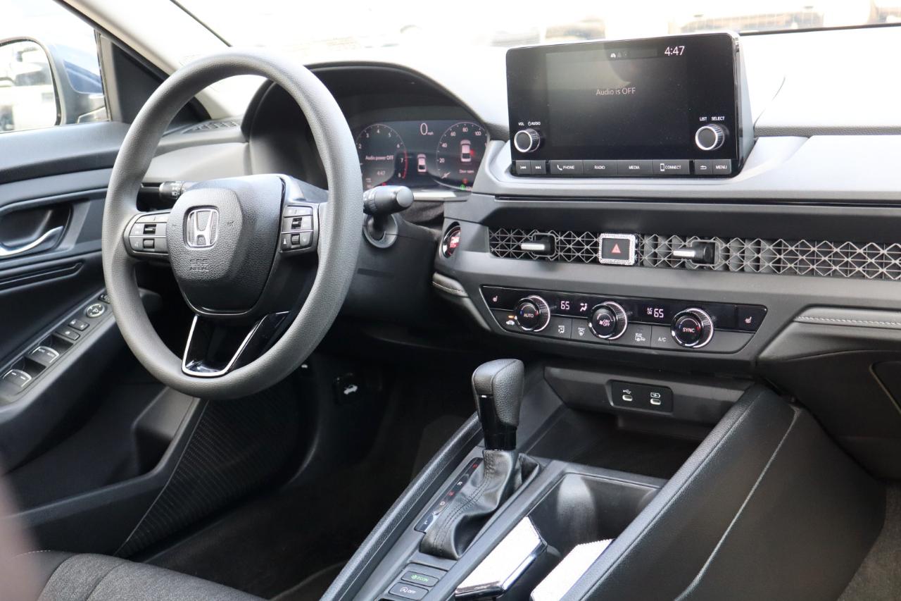 Honda Accord 4dr Sedan Auto EX w/Leather 2024