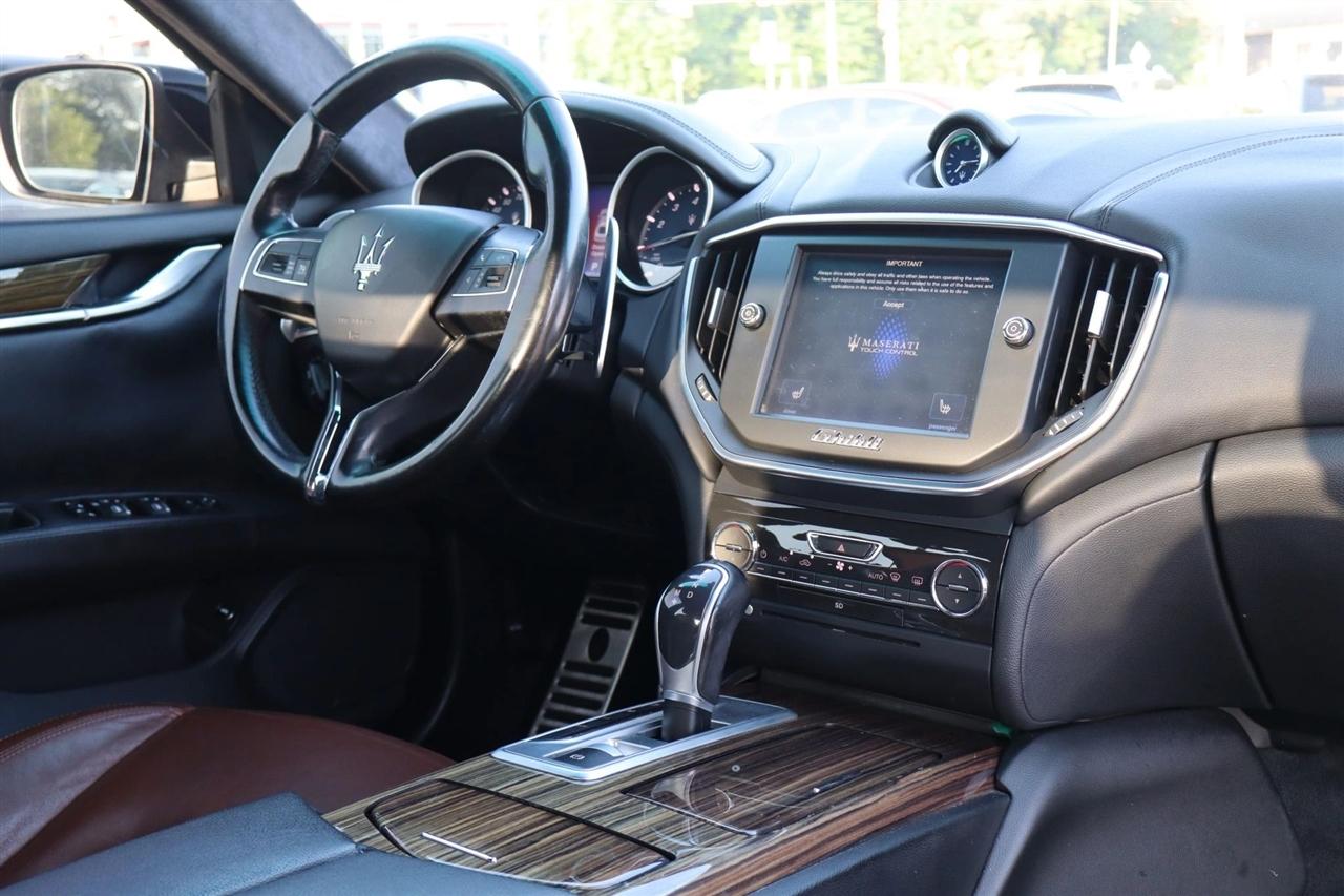 Maserati Ghibli Base 2015