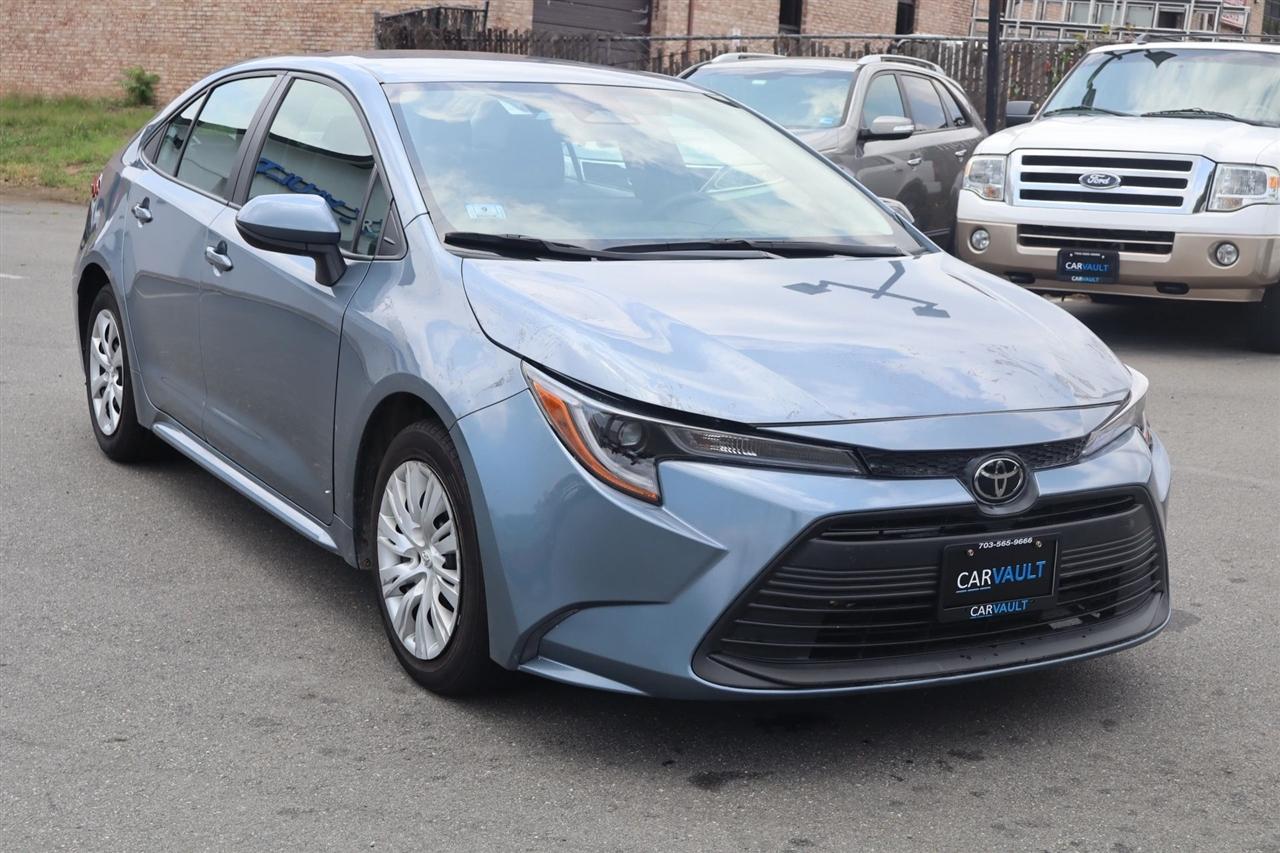 Toyota Corolla 4dr Sdn Auto LE Special Edition (Natl) 2024