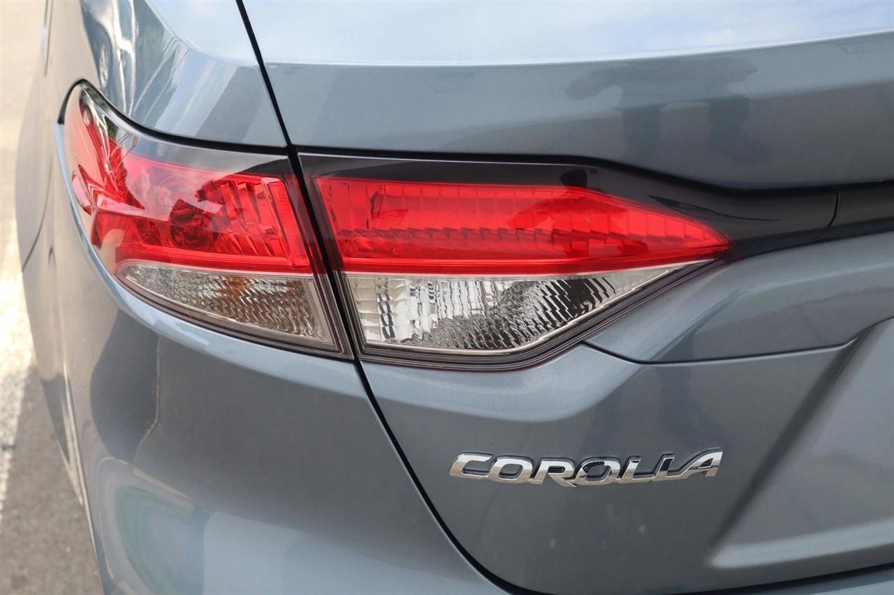 Toyota Corolla 4dr Sdn Auto LE Special Edition (Natl) 2024