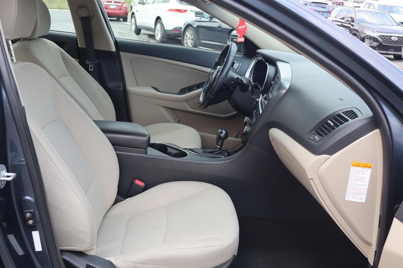 Kia Optima Hybrid LX 2015