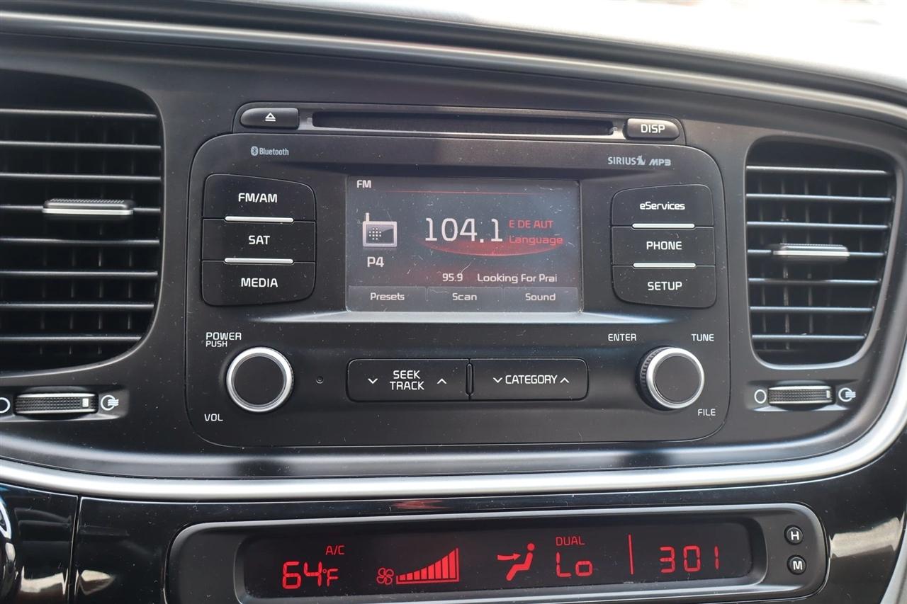 Kia Optima Hybrid LX 2015