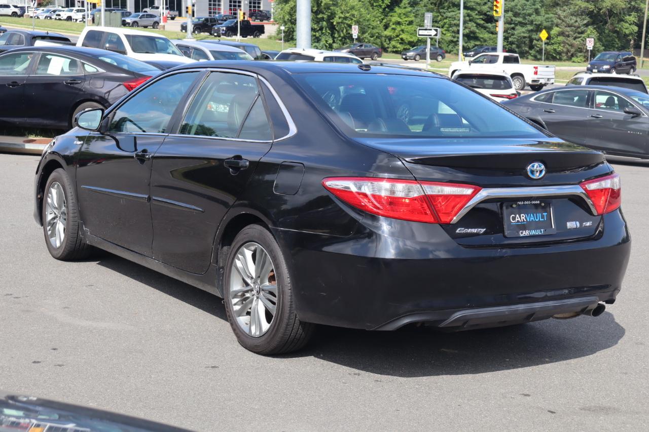 Toyota Camry Hybrid SE 2015