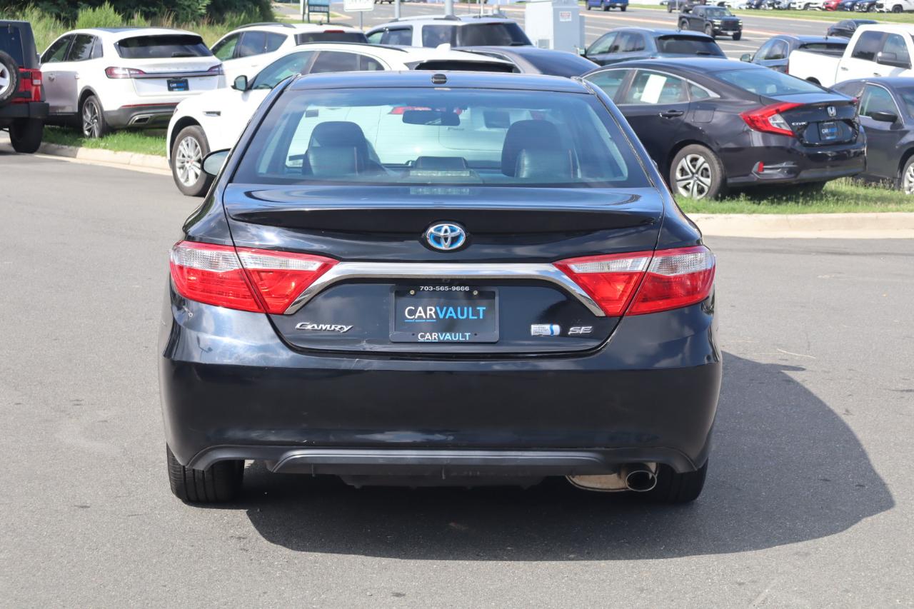 Toyota Camry Hybrid SE 2015