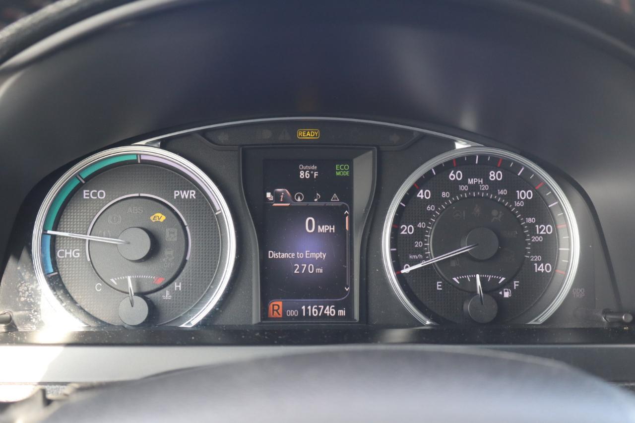 Toyota Camry Hybrid SE 2015