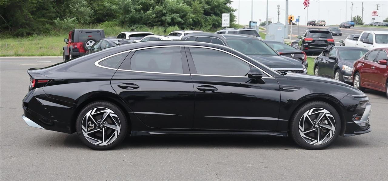 Hyundai Sonata SEL 2025