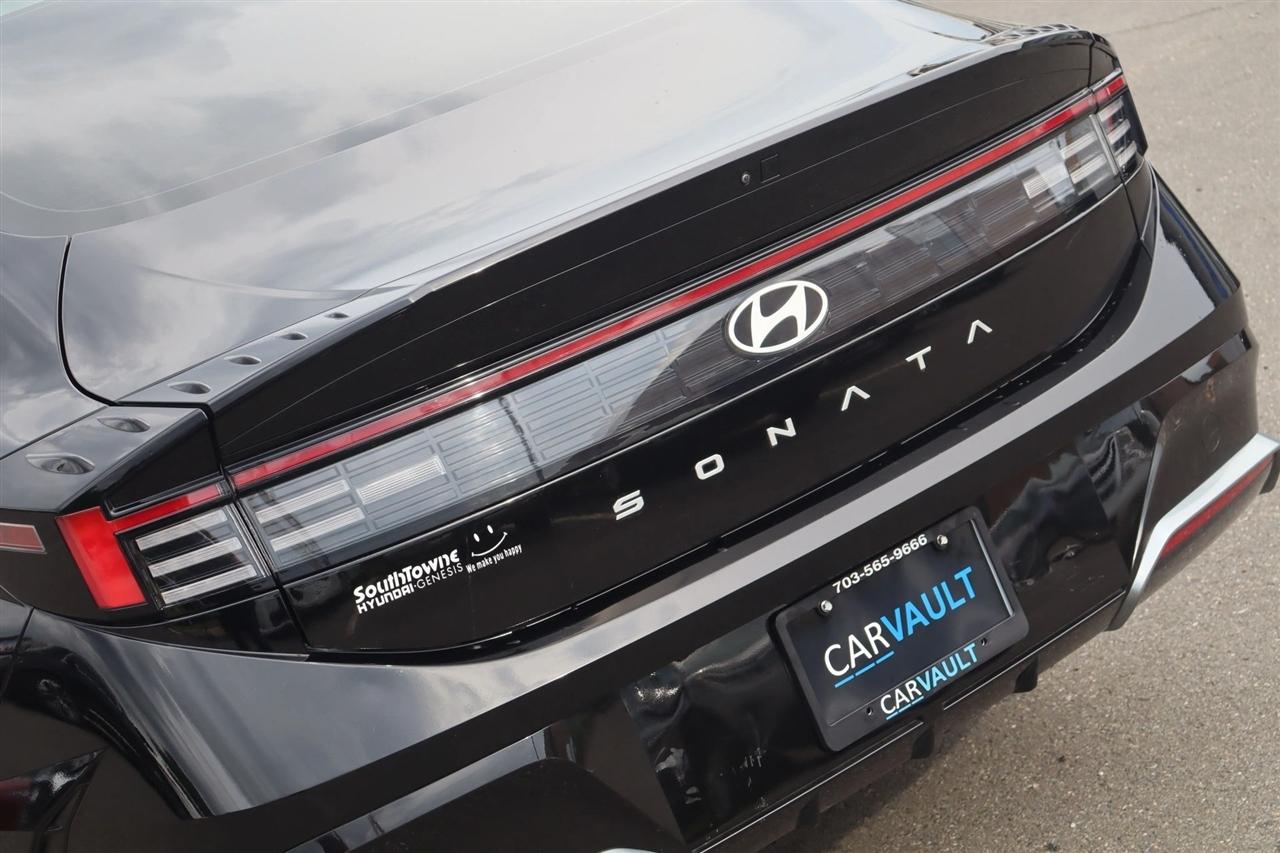 Hyundai Sonata SEL 2025