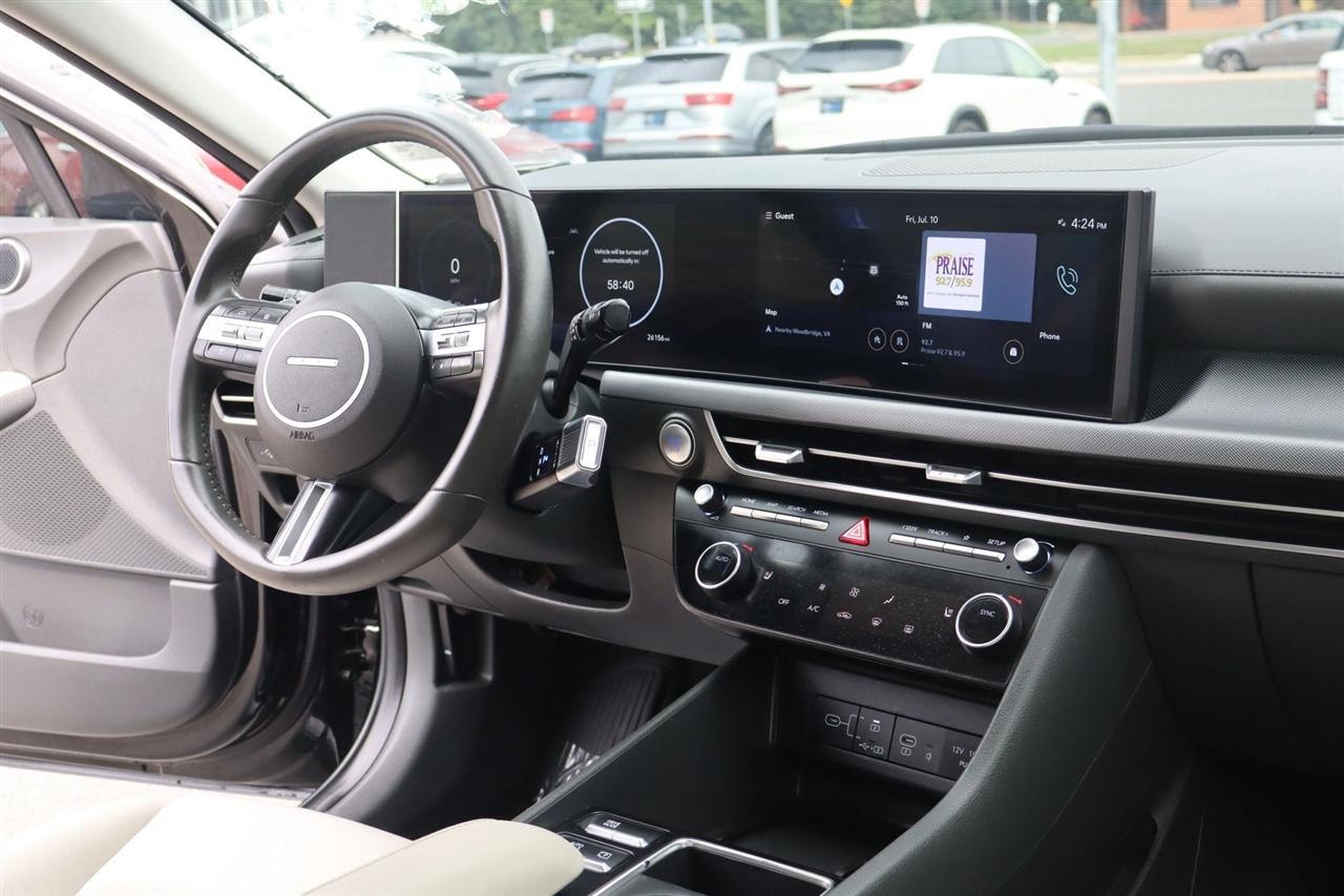 Hyundai Sonata SEL 2025