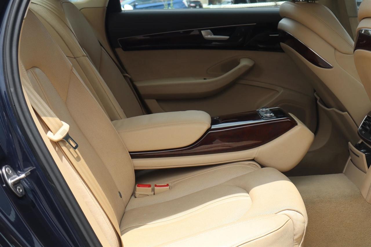 Audi A8 3.0 Sedan L quattro Tiptronic 2013