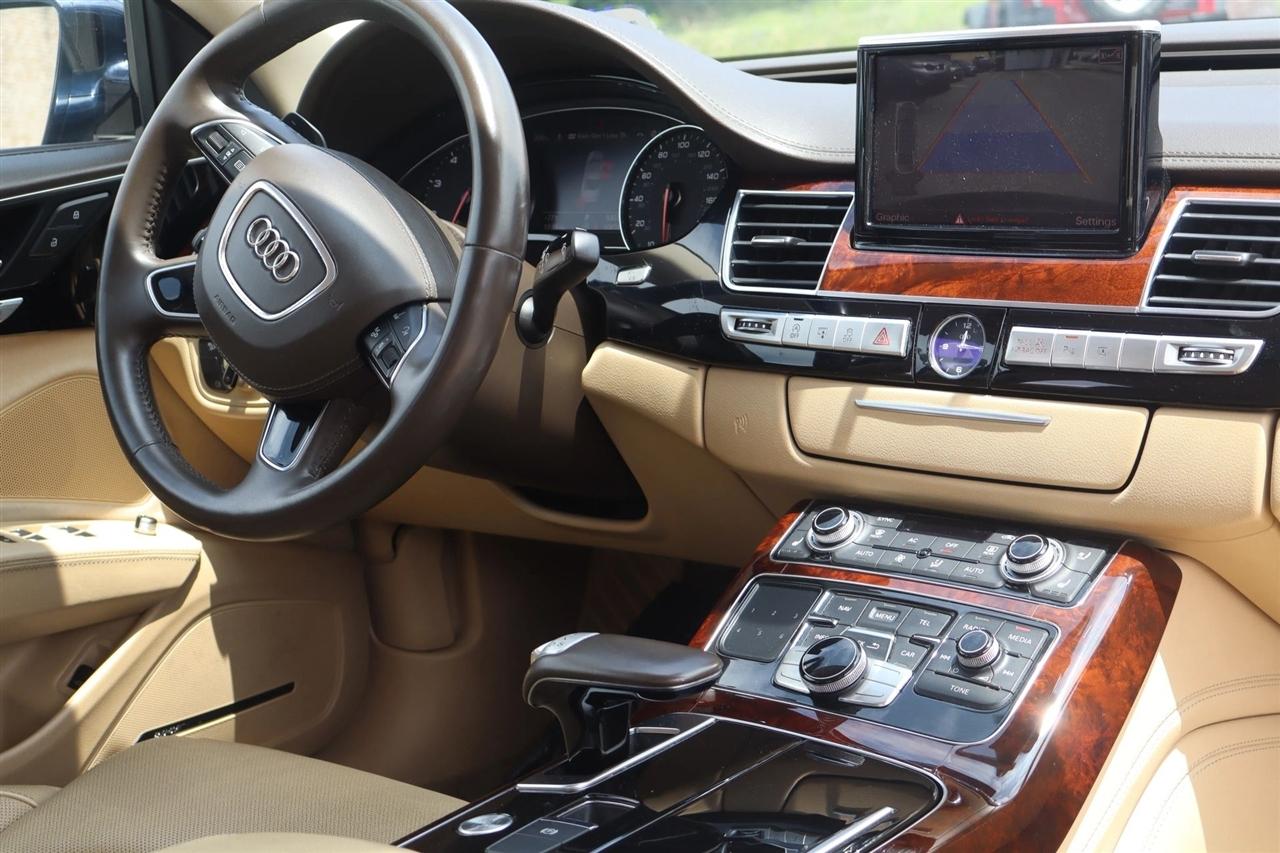 Audi A8 3.0 Sedan L quattro Tiptronic 2013